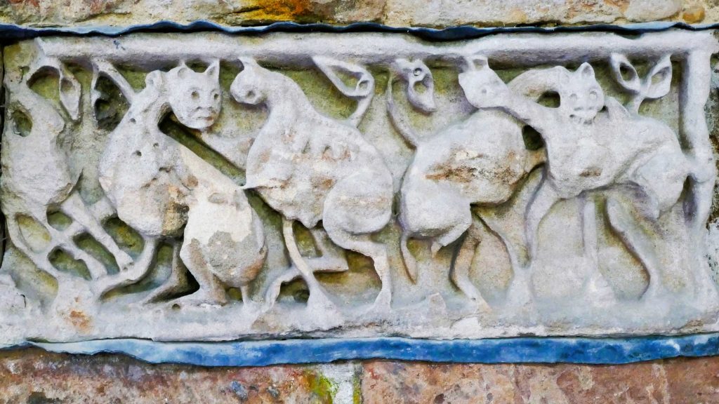 Image of beasts on Saxon carving at Breedon
